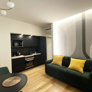 Appartamento Iconic San Giovanni - House With Private Parking, Roma
